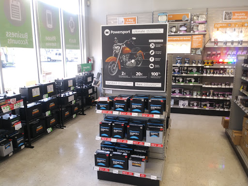 Car Battery Store «Batteries Plus Bulbs», reviews and photos, 5640 NW 167th St, Miami Lakes, FL 33014, USA