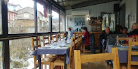 Atmosphère du Hotel Restaurant Des Pyrenees à Mauléon-Barousse - n°1