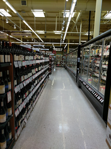 Grocery Store «New Seasons Market Mountain Park», reviews and photos, 3 Monroe Pkwy, Lake Oswego, OR 97035, USA