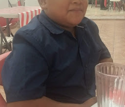 Este Es Otro Taco, Con Crema De Ajo photo