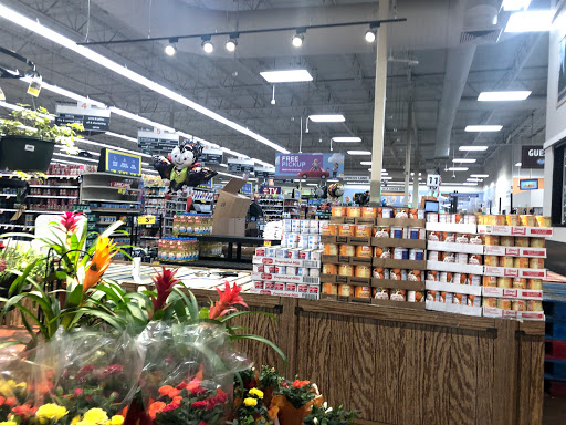 Grocery Store «Kroger», reviews and photos, 1300 Anderson County Ems Rd, Lawrenceburg, KY 40342, USA