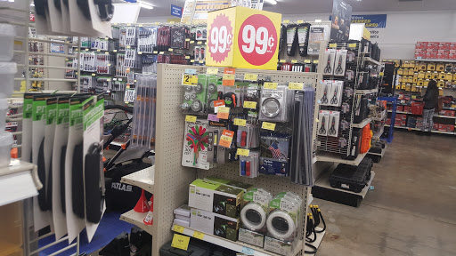 Hardware Store «Harbor Freight Tools», reviews and photos, 440 E Arrow Hwy, Covina, CA 91722, USA
