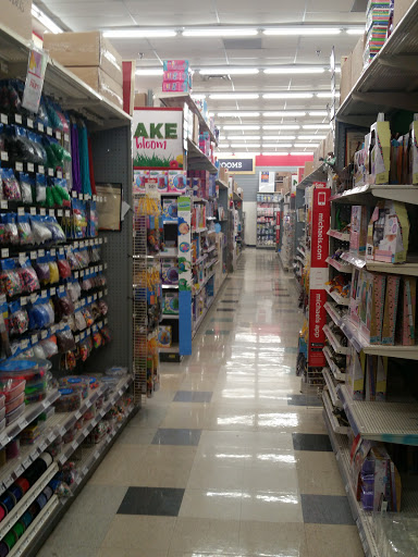Craft Store «Michaels», reviews and photos, 697 Howe Ave, Cuyahoga Falls, OH 44221, USA