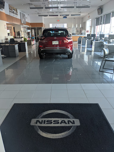 Nissan Dealer «Nissan of Garden City», reviews and photos