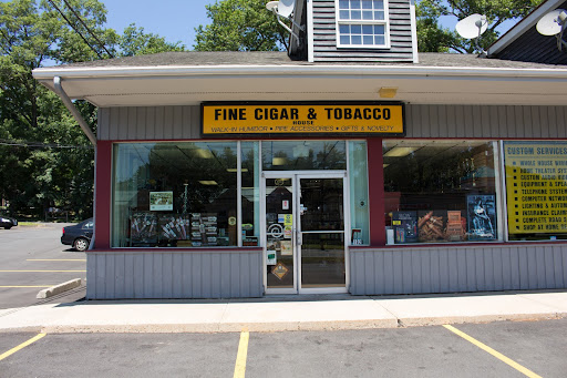 Tobacco Shop «Fine Cigar & Tobacco House LLC», reviews and photos, 192 W Main St, Avon, CT 06001, USA