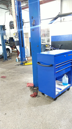 Auto Repair Shop «Foreign Auto Services», reviews and photos, 14512 Lee Rd, Chantilly, VA 20151, USA