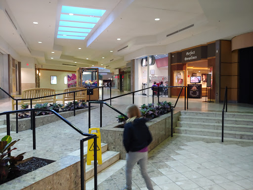 Shopping Mall «Lakeview Square Mall», reviews and photos, 5775 Beckley Rd, Battle Creek, MI 49015, USA