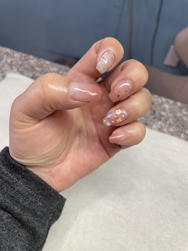 Nail Salon «Spring Essence Nail Spa», reviews and photos, 5 Fort Evans Rd NE, Leesburg, VA 20176, USA