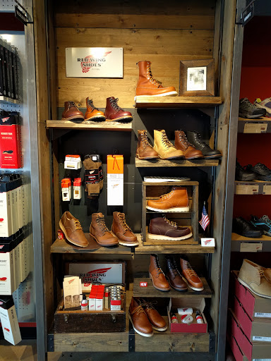 Shoe Store «Red Wing», reviews and photos, 263 US-22, Green Brook Township, NJ 08812, USA