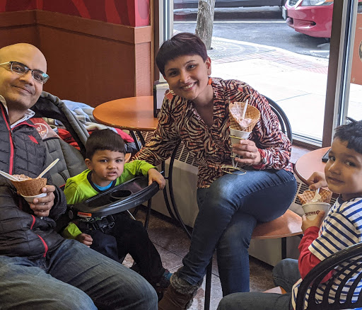 Ice Cream Shop «Cold Stone Creamery», reviews and photos, 1611 Sherman Ave, Evanston, IL 60201, USA