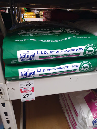 Pet Supply Store «Petco Animal Supplies», reviews and photos, 760 Queen St, Southington, CT 06489, USA