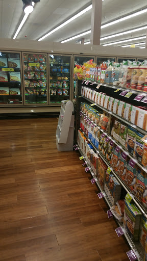 Grocery Store «Food Lion», reviews and photos, 3059 Centreville Rd, Herndon, VA 20171, USA