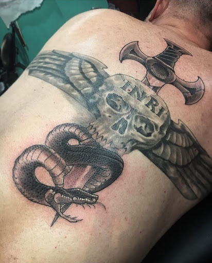 Explore beautiful female tattoo ideas, creative tattoo ideas in San Diego, available at Sideshow Tattoo and Piercing