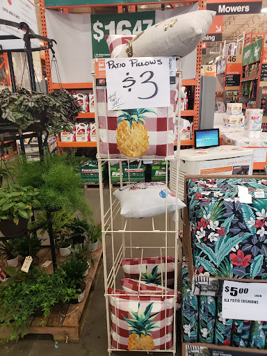 Home Improvement Store «The Home Depot», reviews and photos, 2630 Wilma Rudolph Blvd, Clarksville, TN 37040, USA