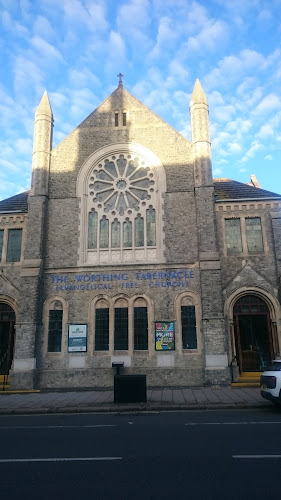 Comments and reviews of Worthing Tabernacle Church