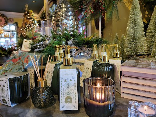 Florist «Seasons of Williamsburg», reviews and photos, 1308 Jamestown Rd, Williamsburg, VA 23185, USA