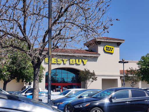 Electronics Store «Best Buy», reviews and photos, 390 N Moorpark Rd, Thousand Oaks, CA 91360, USA