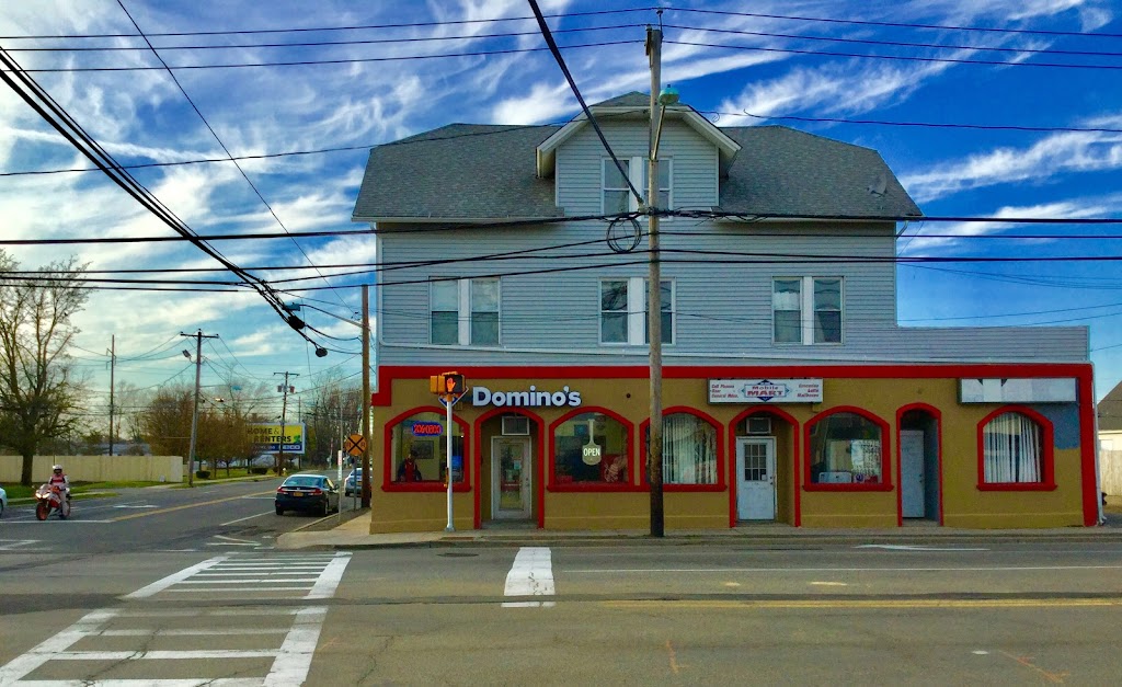 Domino's Pizza 11706