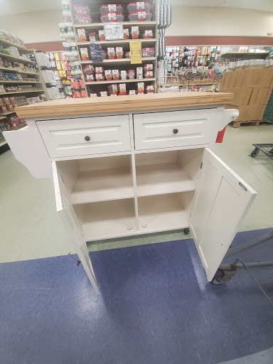 Home Goods Store «Christmas Tree Shops», reviews and photos, 1505 S Washington St, North Attleborough, MA 02760, USA