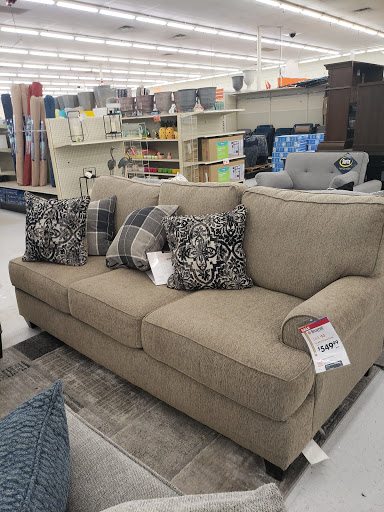 Discount Store «Big Lots», reviews and photos, 4165 E Harry St, Wichita, KS 67218, USA