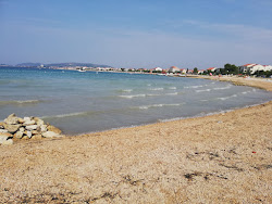 Foto di Maras beach e l'insediamento