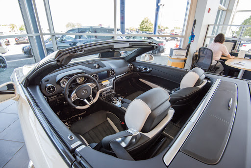 Mercedes Benz Dealer «Mercedes-Benz of Naperville», reviews and photos, 1569 Ogden Ave, Naperville, IL 60540, USA