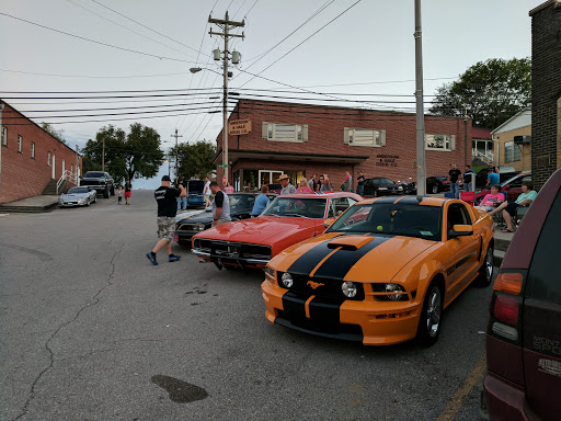 Auto Parts Store «NAPA Auto Parts - Broyles Auto Parts», reviews and photos, 103 S Union St, Gainesboro, TN 38562, USA