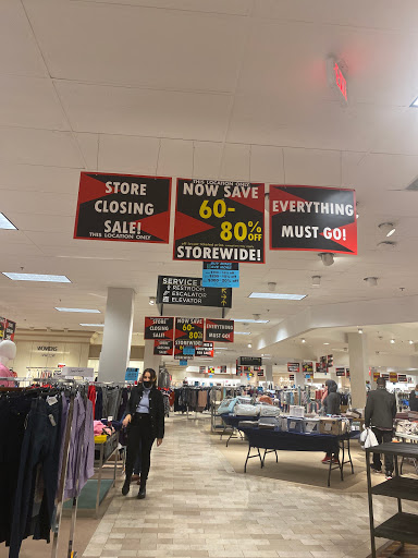 Department Store «Lord & Taylor», reviews and photos, 27650 Novi Road, Novi, MI 48377, USA