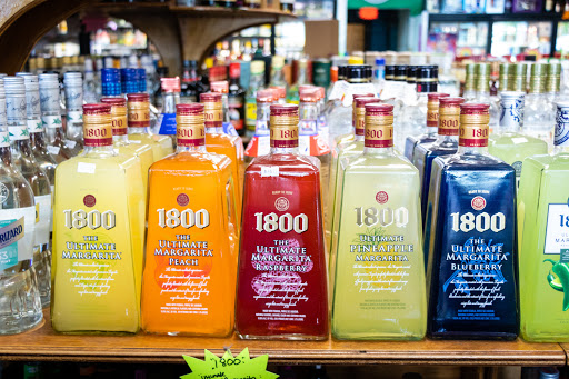 Liquor Store «Top Liquors», reviews and photos, 435 Hyde Park Ave, Roslindale, MA 02131, USA