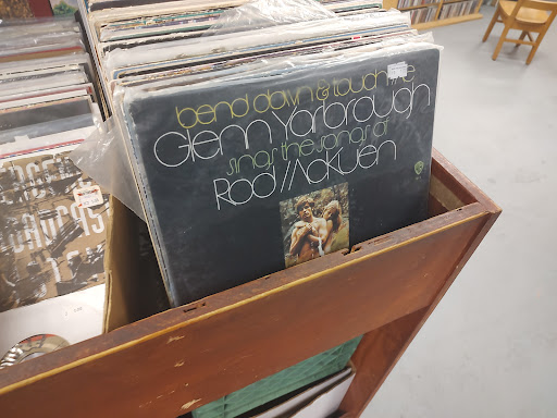 Used Book Store «Nice Price Books», reviews and photos, 3106 Hillsborough St, Raleigh, NC 27607, USA