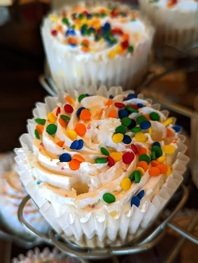 Pet Supply Store «Petapoluza Pet Supply & Grooming», reviews and photos, 114 N 36th St, Seattle, WA 98103, USA