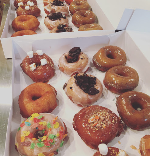 Donut Shop «The Doh-Nuh T Co.», reviews and photos, 108 Lincoln Way W, Chambersburg, PA 17201, USA