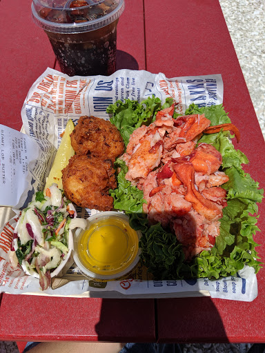 Seafood Market «Blount Market and KITCHEN», reviews and photos, 406 Water St, Warren, RI 02885, USA