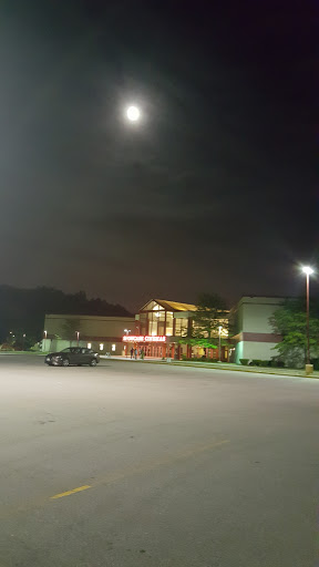 Movie Theater «Showcase Cinemas Worcester North», reviews and photos, 135 Brooks St, Worcester, MA 01606, USA