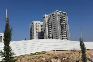 Apartments for sale in Rosh Haayin RF image