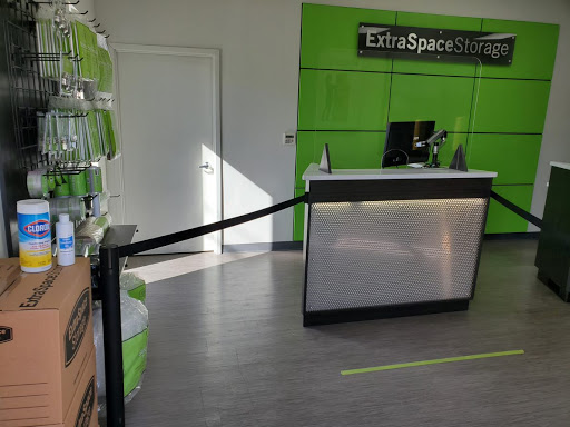 Extra Space Storage image