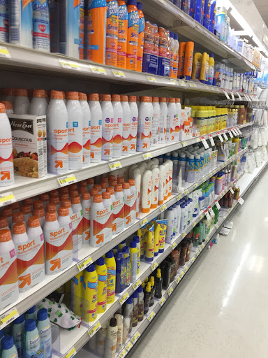 Department Store «Target», reviews and photos, 1800 W Empire Ave, Burbank, CA 91504, USA