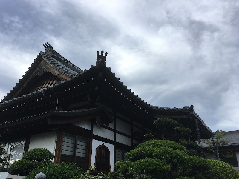 観蔵院 琉璃光会館