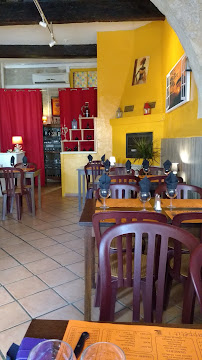 Atmosphère du Restauration rapide L'ENTRACTE restaurant et pizzeria à Pézenas - n°6