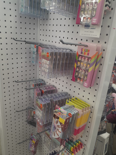 Five Below image