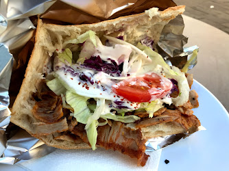 Karatas Kebap-Haus (Döner Turm)