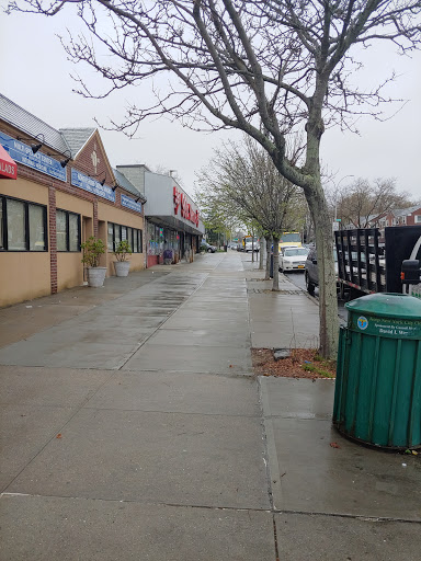 Grocery Store «Maharaja Supermarket», reviews and photos, 248-13 Union Tpke, Jamaica, NY 11426, USA