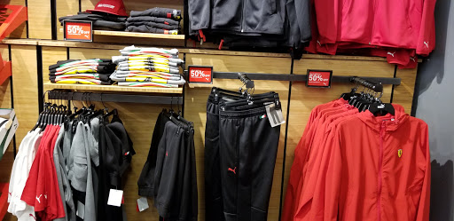 Shoe Store «PUMA», reviews and photos, 4976 Premium Outlets Way #750, Chandler, AZ 85226, USA