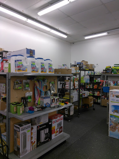 Home Goods Store «Yard Sale USA», reviews and photos, 562 Nissan Dr, Smyrna, TN 37167, USA