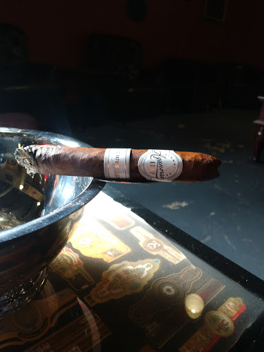 Tobacco Shop «Tinder Box», reviews and photos, 1312 West Interstate 65 Service Rd S, Mobile, AL 36609, USA