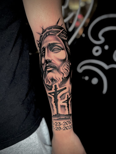 Explore epic tattoo ideas, creative tattoo ideas in Honolulu, available at Sacred Art Tattoo Waikiki