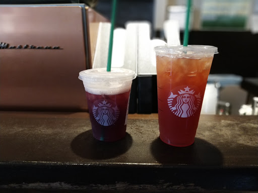 Coffee Shop «Starbucks», reviews and photos, 1459 Bethlehem Pike, Flourtown, PA 19031, USA