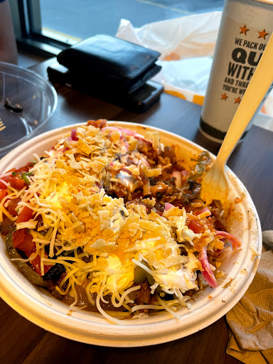 Mexican Restaurant «QDOBA Mexican Eats», reviews and photos, 398 W 14 Mile Rd, Troy, MI 48083, USA