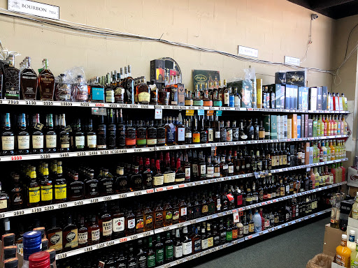 Wine Store «Grog Shoppe Wine and Spirits», reviews and photos, 1129 Trotwood Ave # 29, Columbia, TN 38401, USA