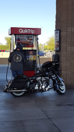 Gas Station «QuikTrip», reviews and photos, 21 E Old West Hwy, Apache Junction, AZ 85119, USA